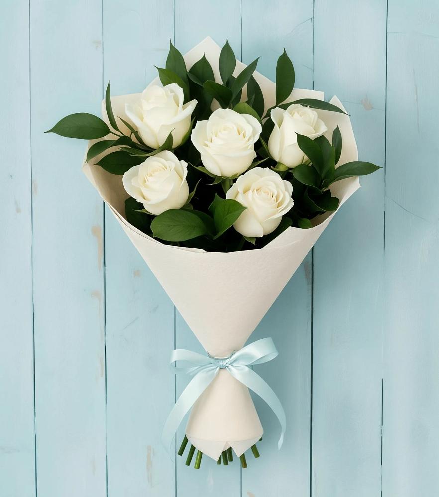 Букет цветов из: Розы в Северо-Восточные Сады