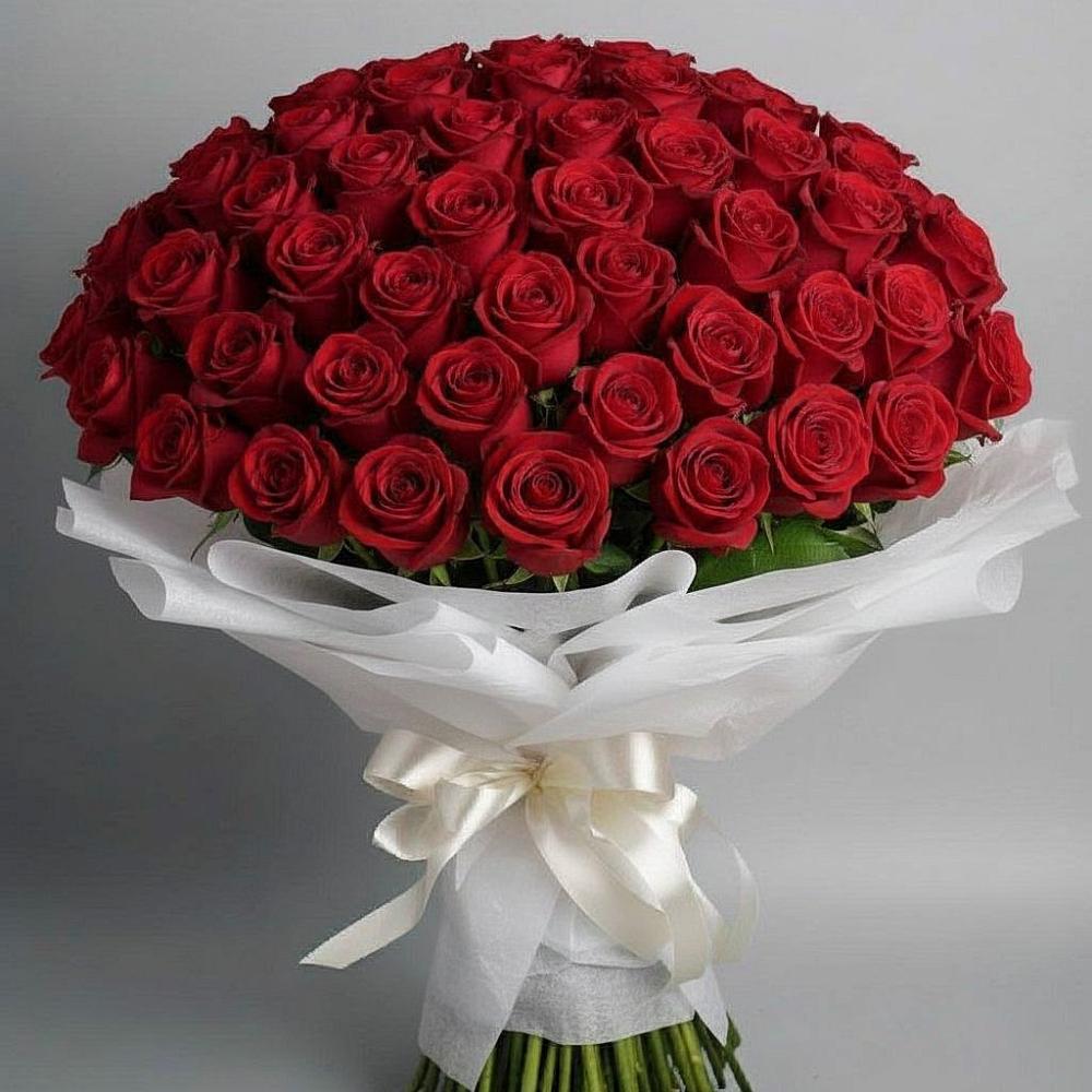 Букет 101 Красная роза Блэк Мэджик в Северо-Восточные Сады