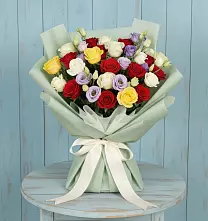 Букет цветов из:  Розы в Северо-Восточные Сады