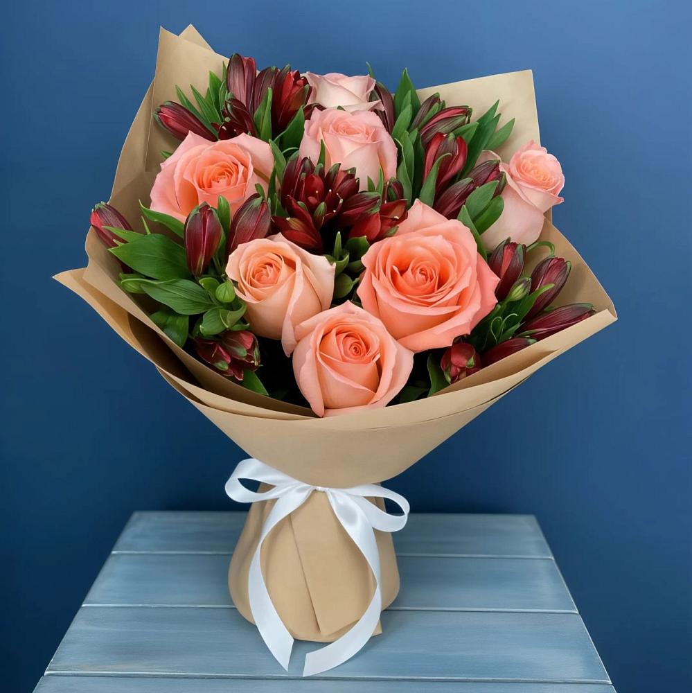 Букет цветов из: Розы и Альстромерии в Северо-Восточные Сады