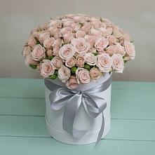 Цветочная композиция из Розы в шляпной коробке в Северо-Восточные Сады