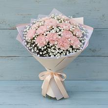Букет цветов из:  Гвоздики в Северо-Восточные Сады