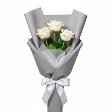 Букет 3 белые розы в Северо-Восточные Сады