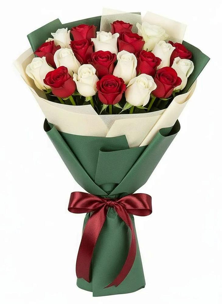 Букет Микс из красных и белых роз в Северо-Восточные Сады