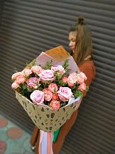 Букет цветов из:  Розы #REPLACE_PRED# Северо-Восточные Сады
