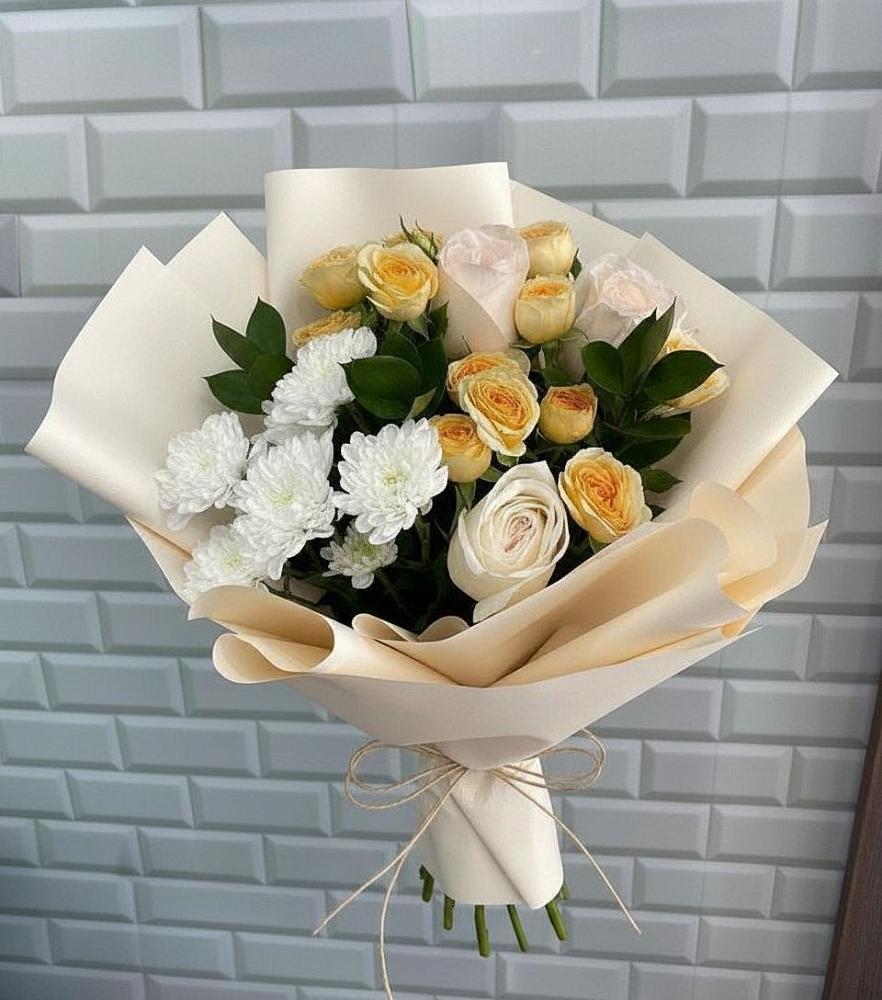 Букет цветов из: Розы и Хризантемы в Северо-Восточные Сады