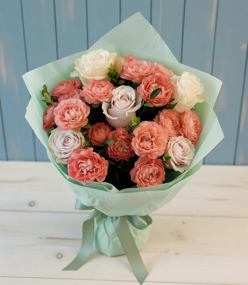 Букет цветов из: Розы в Северо-Восточные Сады