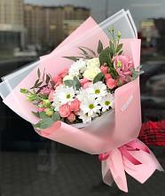 Букет цветов из:  Розы, Лизиантусы и Хризантемы в Северо-Восточные Сады