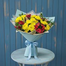 Букет цветов из:  Альстромерии и Хризантемы в Северо-Восточные Сады