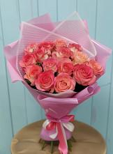 Букет 15 Розовых роз Равель в Северо-Восточные Сады