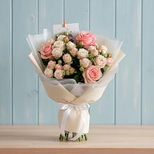 Букет цветов из:  Розы в Северо-Восточные Сады