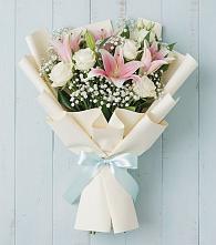 Букет цветов из:  Лилии в Северо-Восточные Сады