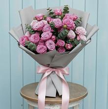 Букет цветов из:  Розы #REPLACE_PRED# Северо-Восточные Сады