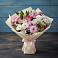 Букет цветов из: Хризантемы, Альстромерии и Розы в Северо-Восточные Сады